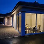Haute-loire Belle Maison Neuve Plain-pied 4 étoiles Avec Parc Arboré Clos Villa