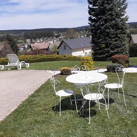 Haute-loire Belle Maison Neuve Plain-pied 4 Etoiles Avec Parc Arbore Clos