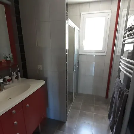 Haute-loire Belle Maison Neuve Plain-pied 4 Etoiles Avec Parc Arbore Clos *