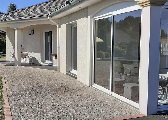 Villa Haute-loire Belle Maison Neuve Plain-pied 4 Etoiles Avec Parc Arbore Clos *