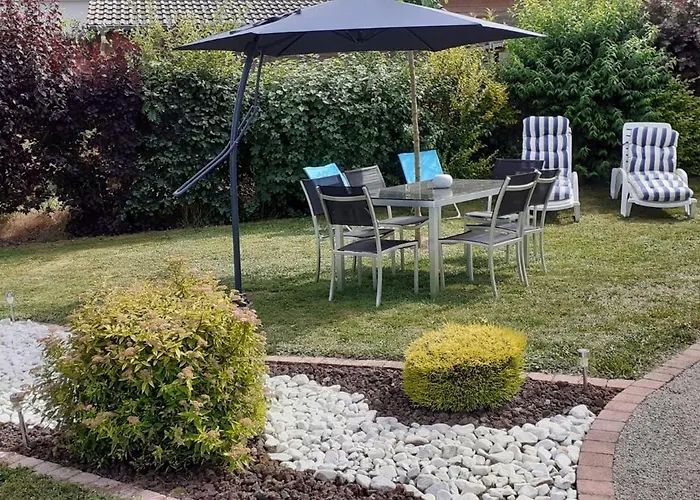 Haute-loire Belle Maison Neuve Plain-pied 4 Etoiles Avec Parc Arbore Clos Tence