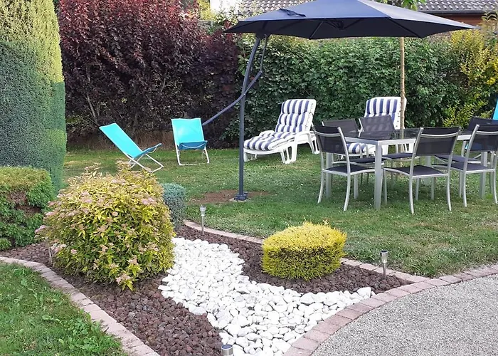 Haute-loire Belle Maison Neuve Plain-pied 4 Etoiles Avec Parc Arbore Clos *